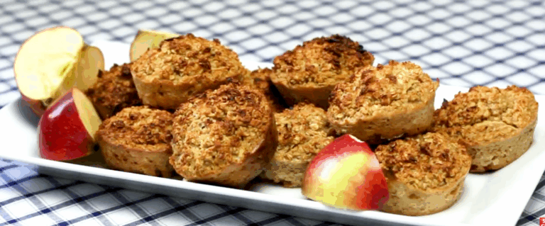 Jabłkowe muffinki z płatkami owsianymi