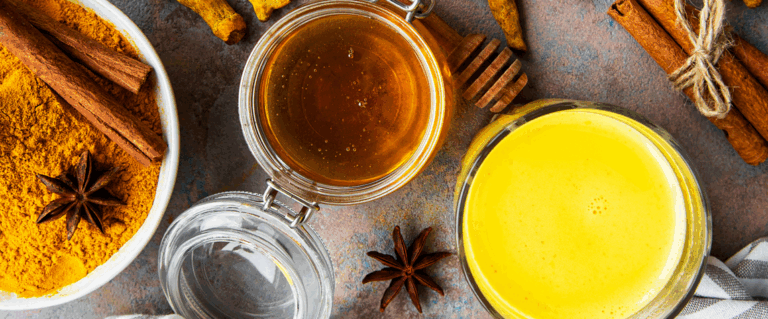 Co pić na odporność? Naturalne napoje, które wzmocnią organizm jesienią