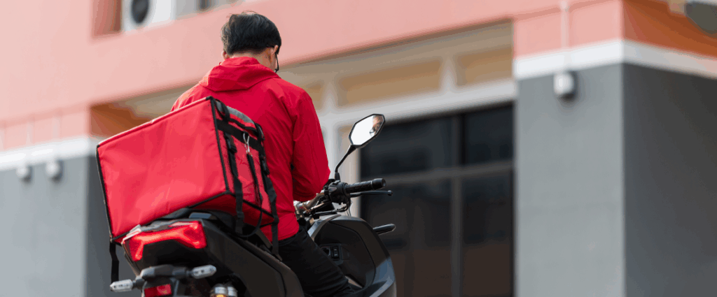 Koniec z kolejkami! Twoje ulubione kosmetyki dotrą do Ciebie w 30 minut 2 szybka dostawa kosmetyków